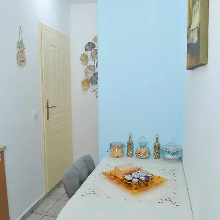 Nikola's House Apartament *