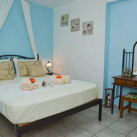 Nikola's House Apartament Adamantas (Milos)