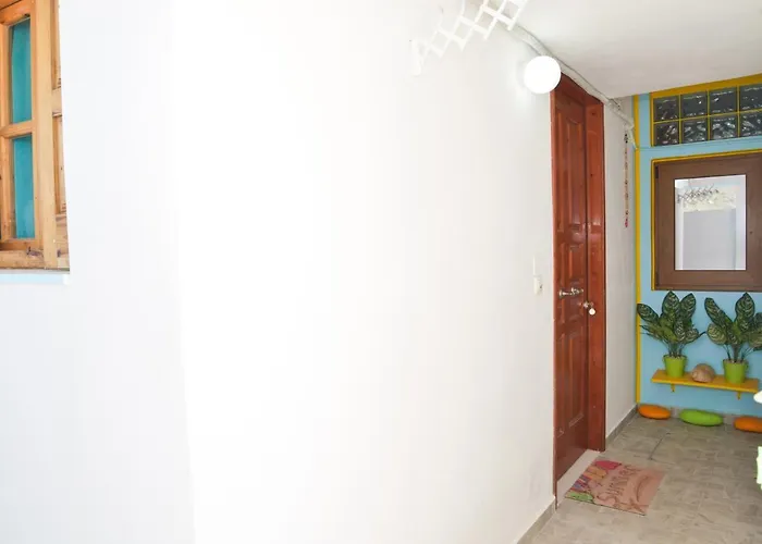 Nikola's House Appartamento *